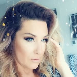 Meet your Posher, Buffie